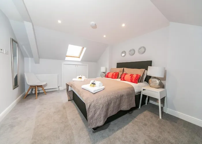 14 Helena House One Bedroom Apartment